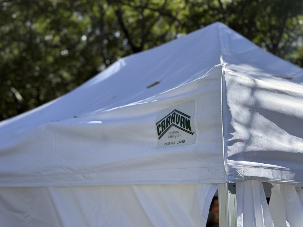 防炎素材を採用してるワンタッチテントの生地